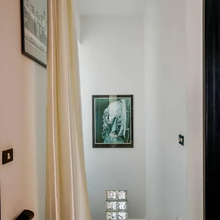 Vincent House Holiday home *