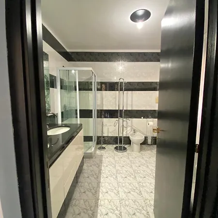 Vincent House Tatil Evi *