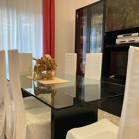 Vincent House Casa de Férias *