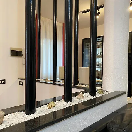 Vincent House Quartu SantʼElena