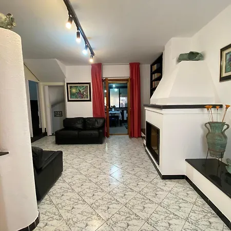 Tatil Evi Vincent House Quartu SantʼElena