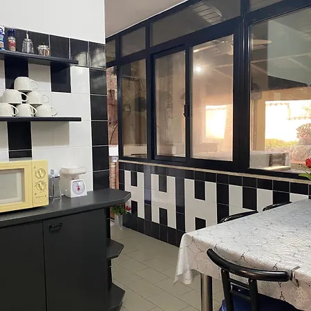 Tatil Evi Vincent House Quartu SantʼElena