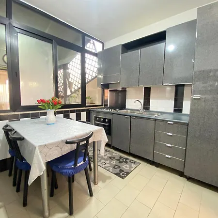 Vincent House Tatil Evi